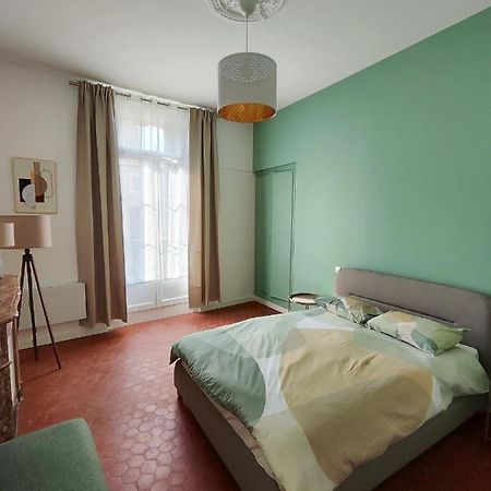 Bright And Modern 3-Bedroom Apartment, 90M2 With Air Condition, In Безьє Екстер'єр фото