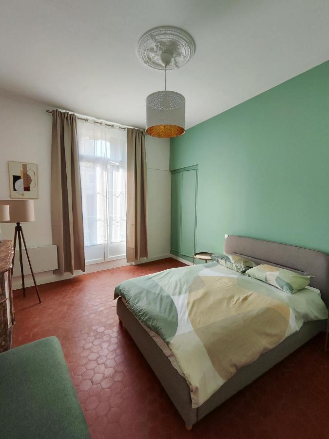 Bright And Modern 3-Bedroom Apartment, 90M2 With Air Condition, In Безьє Екстер'єр фото
