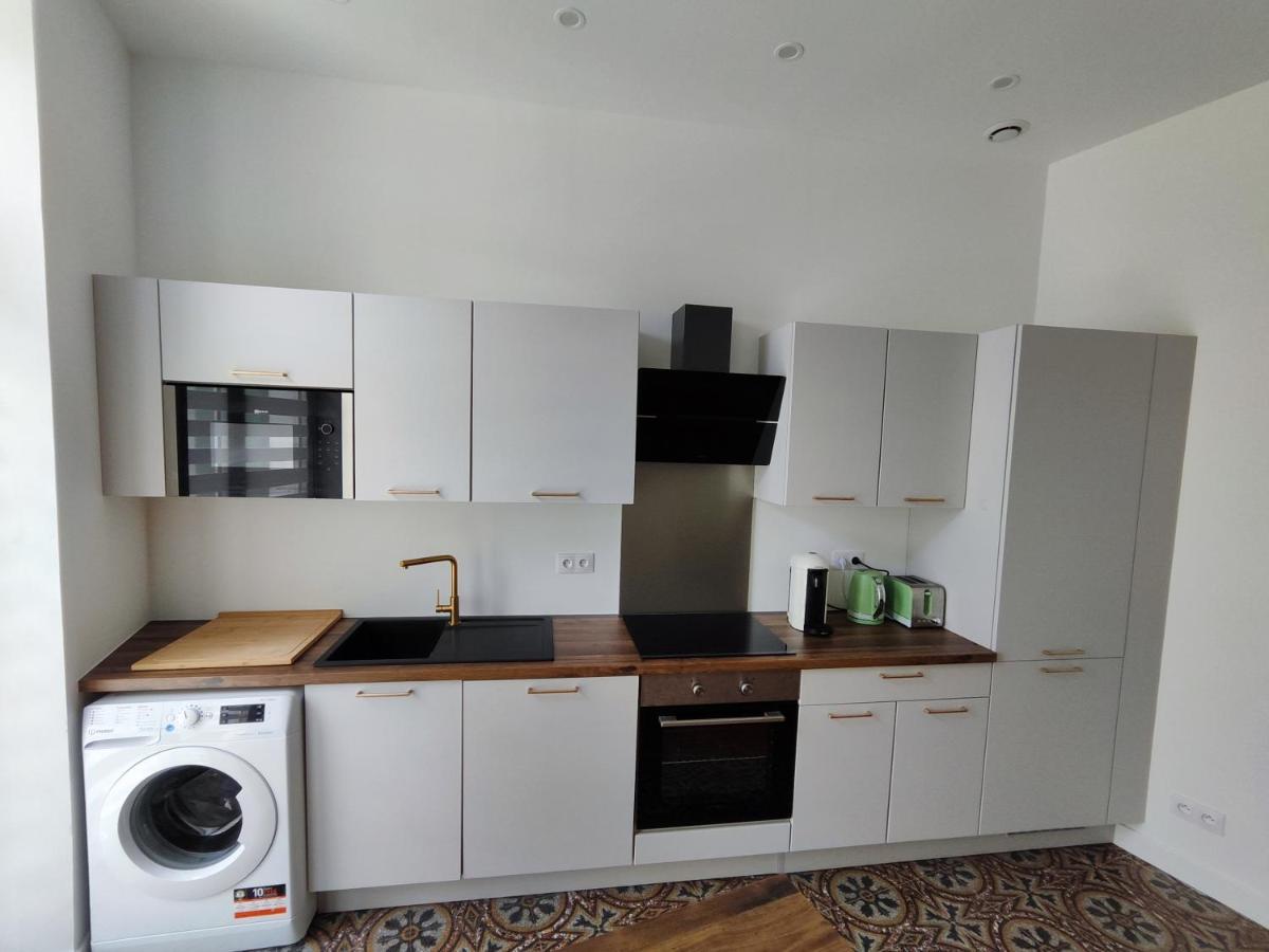Bright And Modern 3-Bedroom Apartment, 90M2 With Air Condition, In Безьє Екстер'єр фото